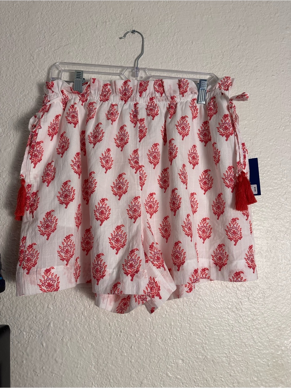 Roller Rabbit White Shorts with pink Floral Print and Tassel Tie